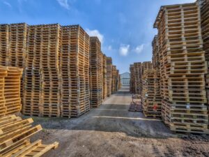 make money with pallets