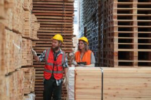 securing pallets